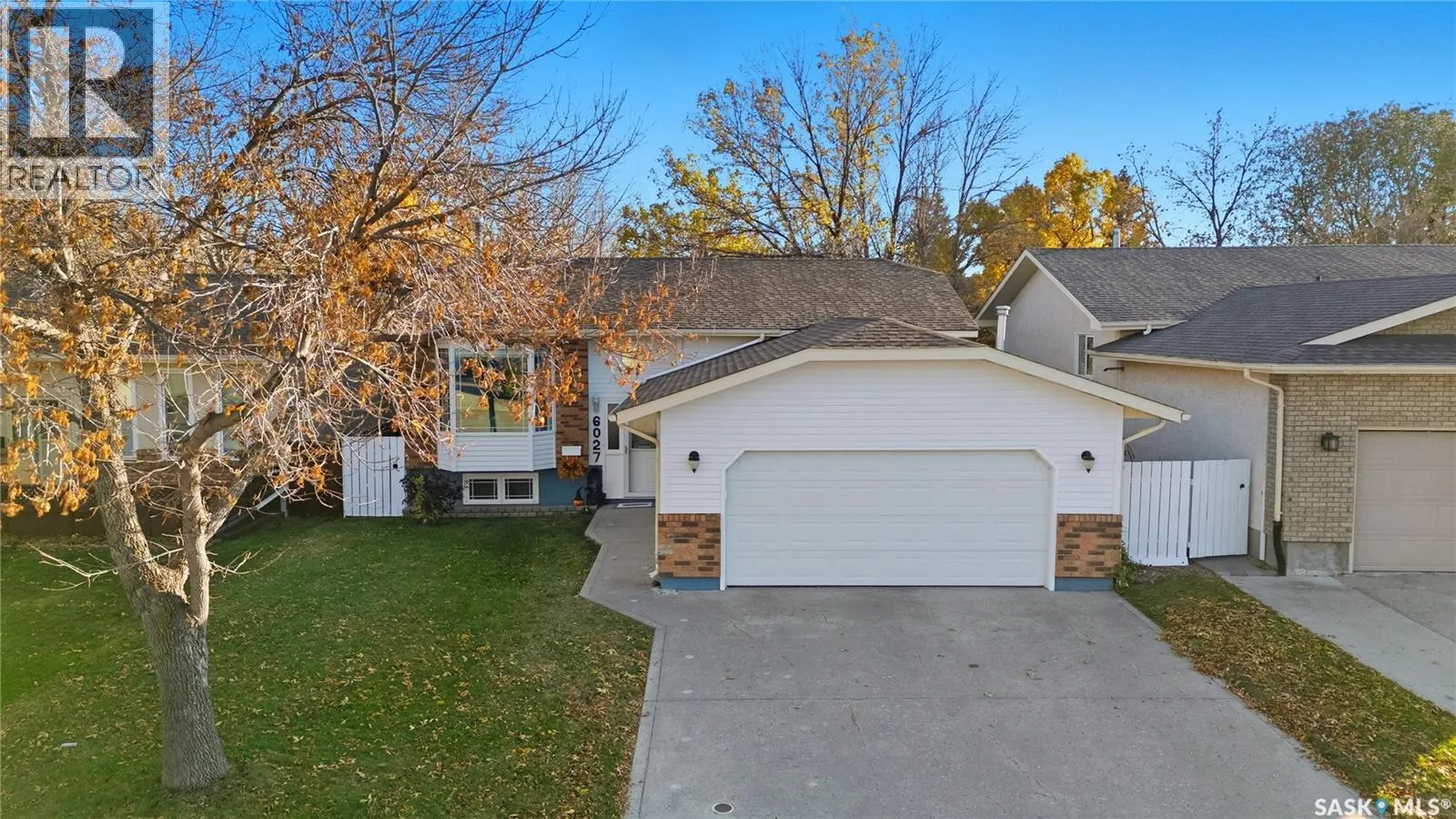 6027 Ehrle CRESCENT
