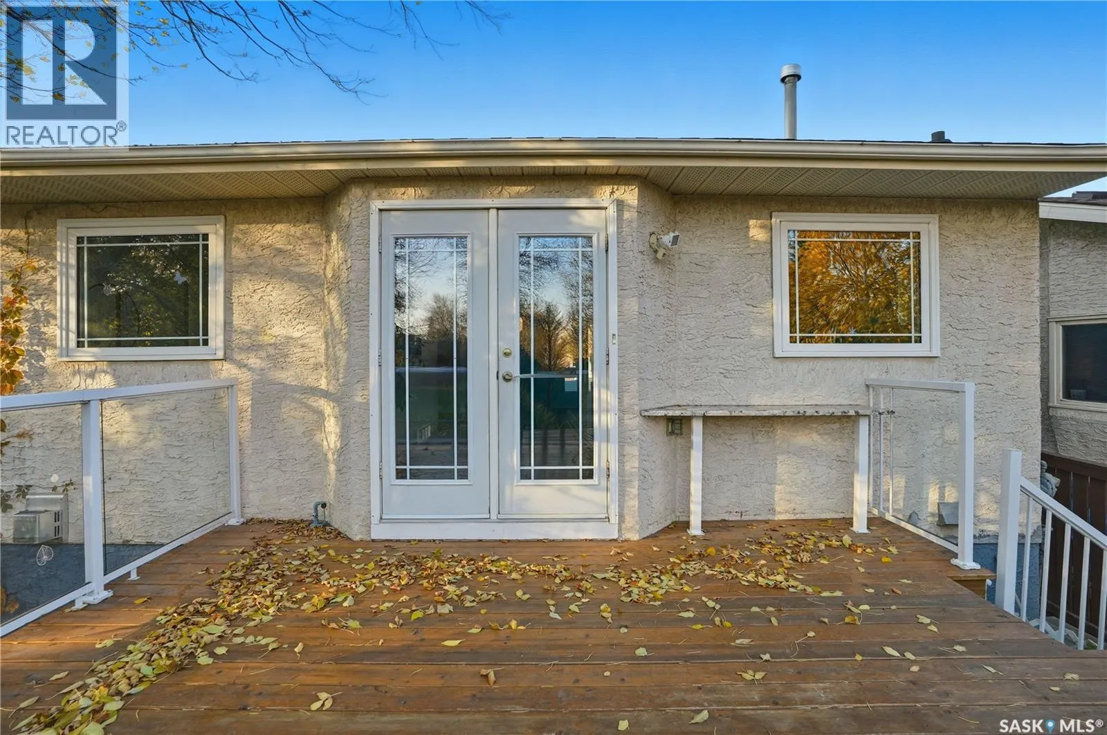 6027 Ehrle CRESCENT