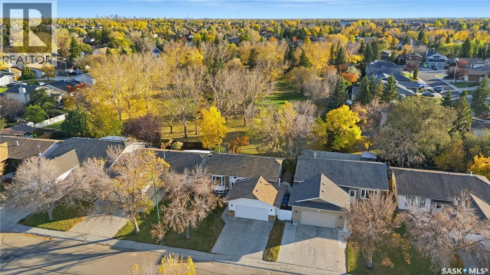 6027 Ehrle CRESCENT