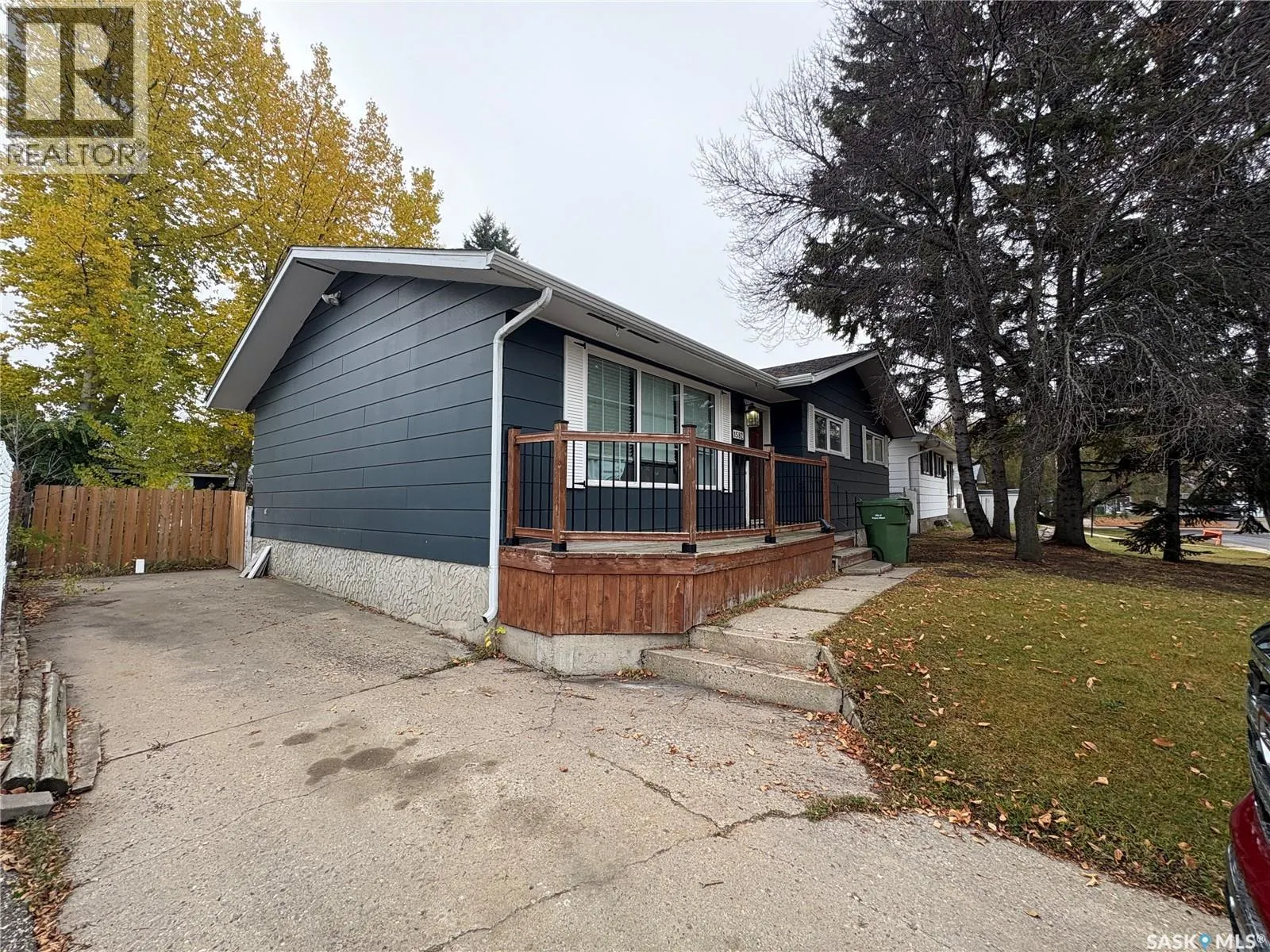 1582 Sibbald CRESCENT