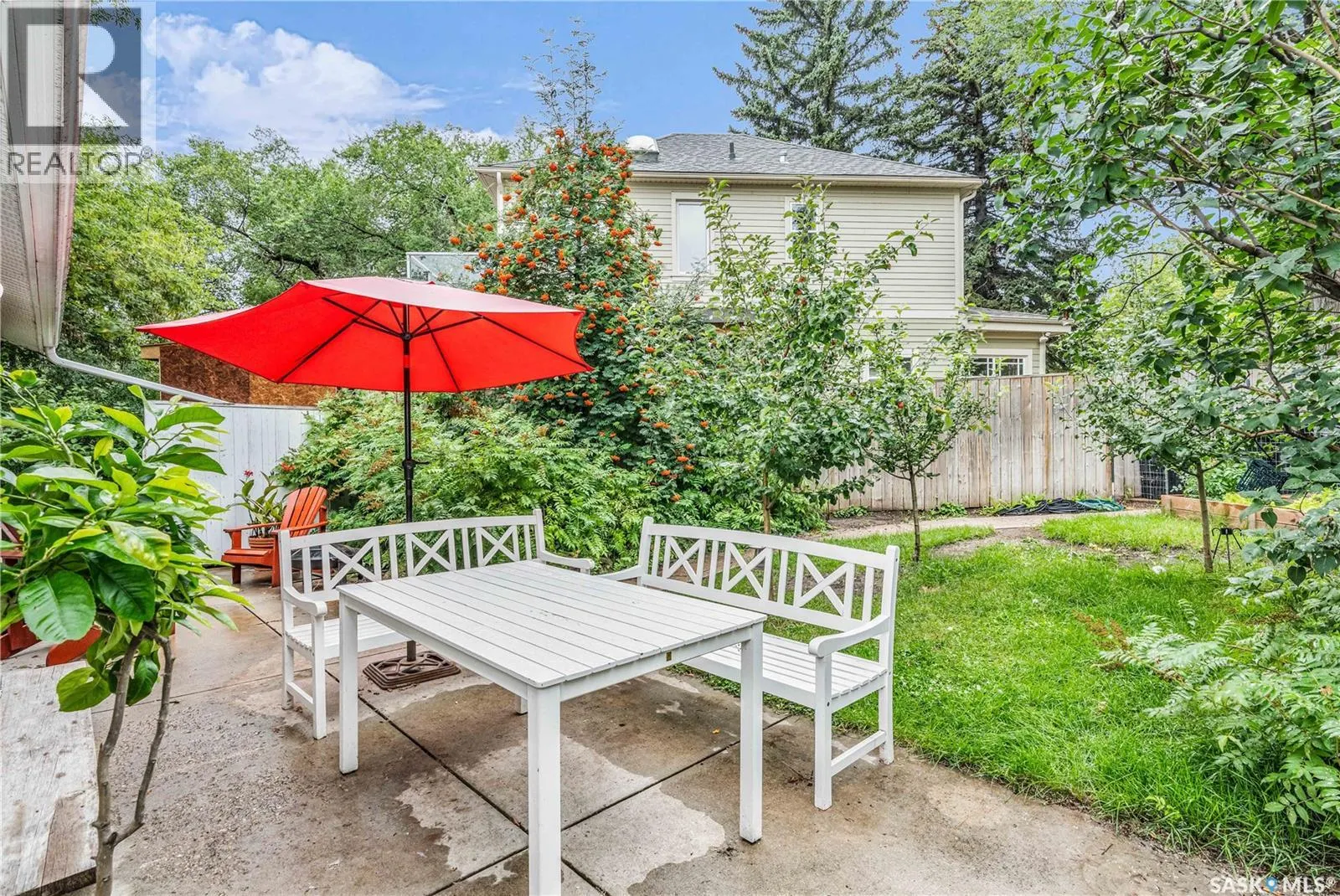 317 G AVENUE N