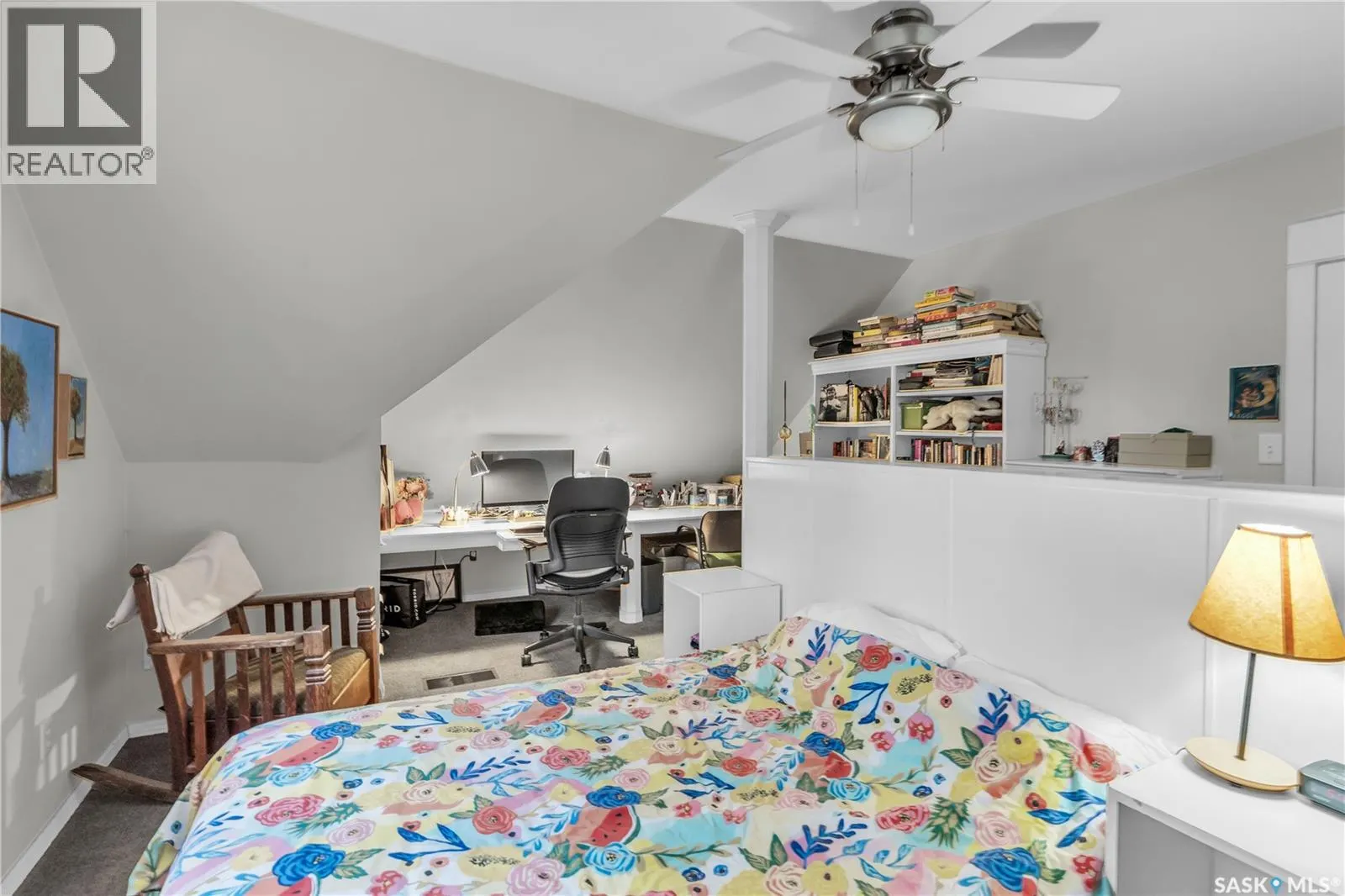 317 G AVENUE N