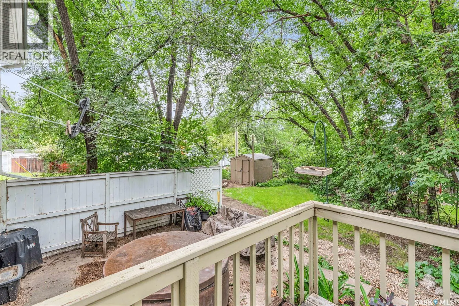 317 G AVENUE N