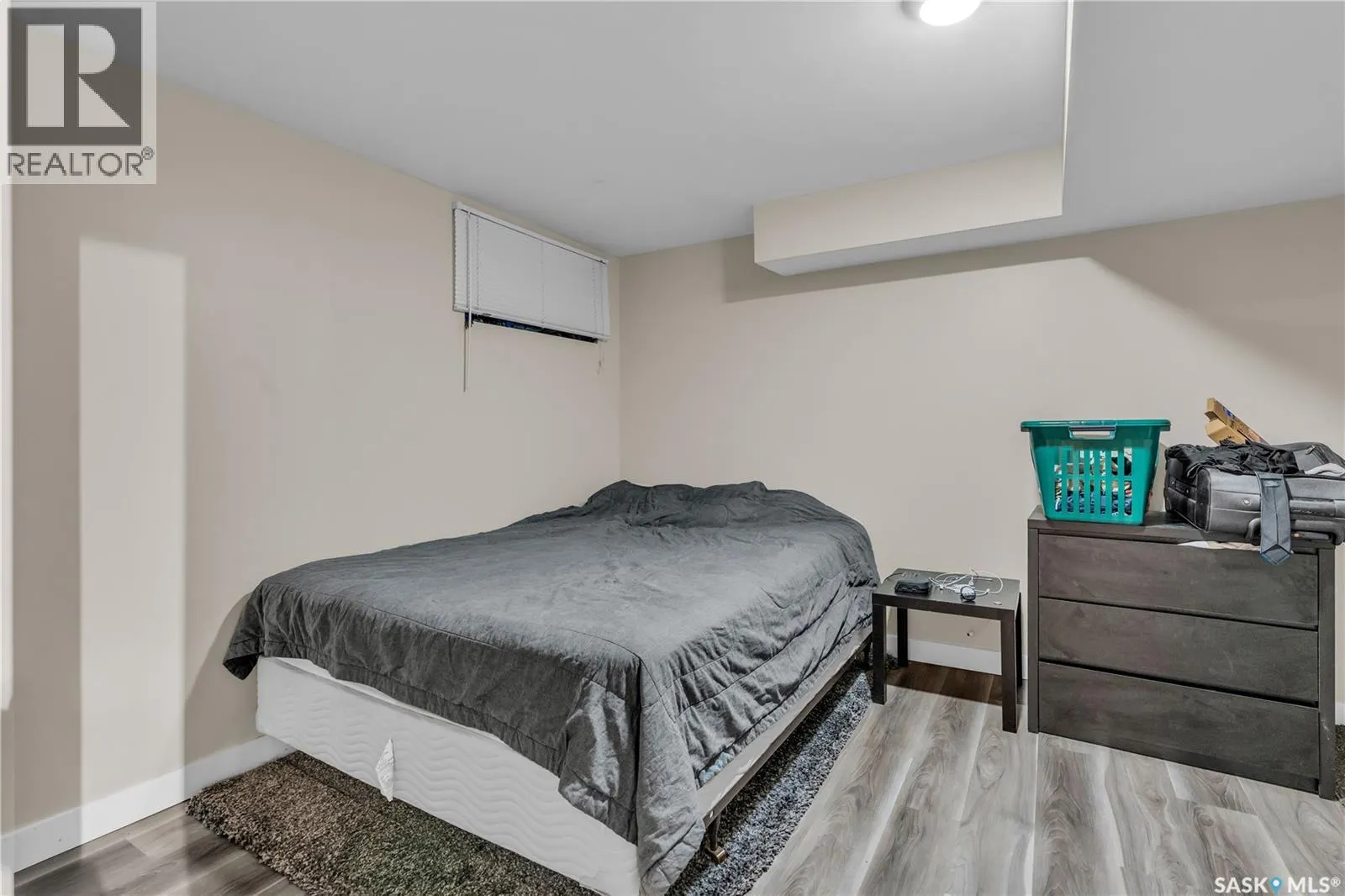317 G AVENUE N
