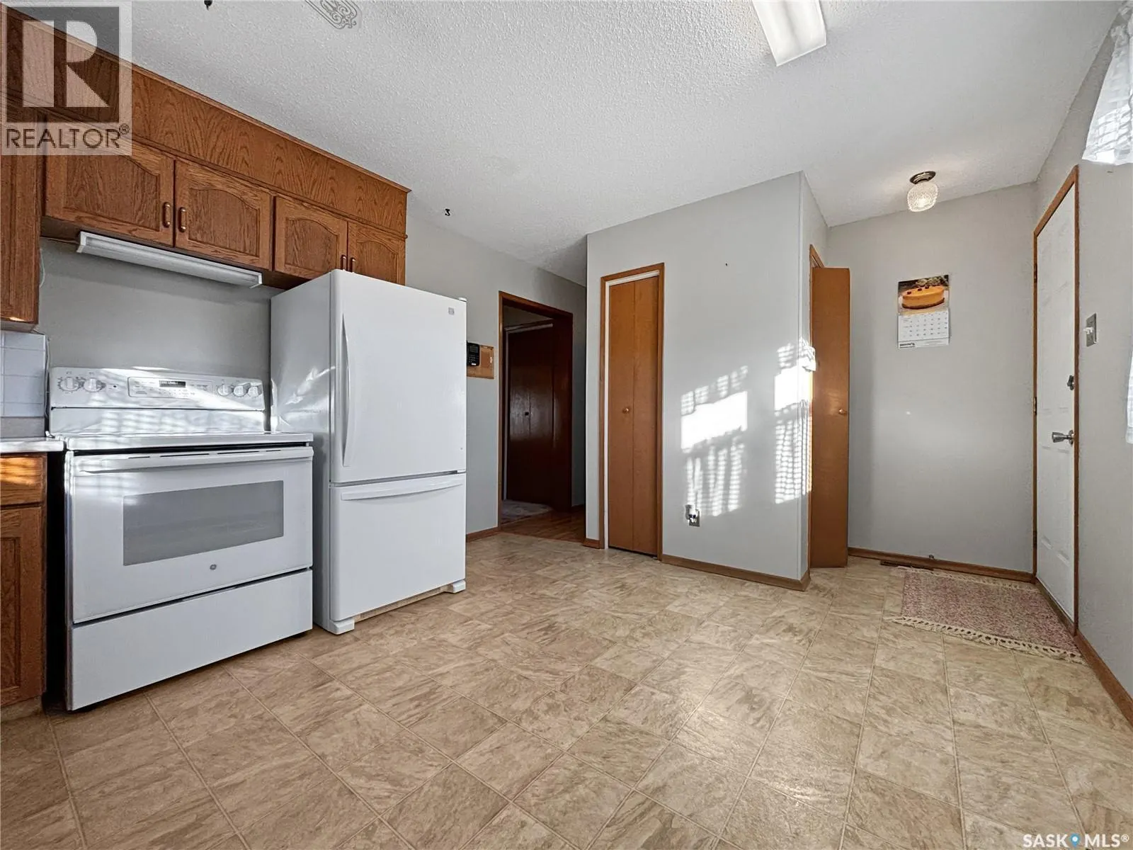 3213 33rd STREET W