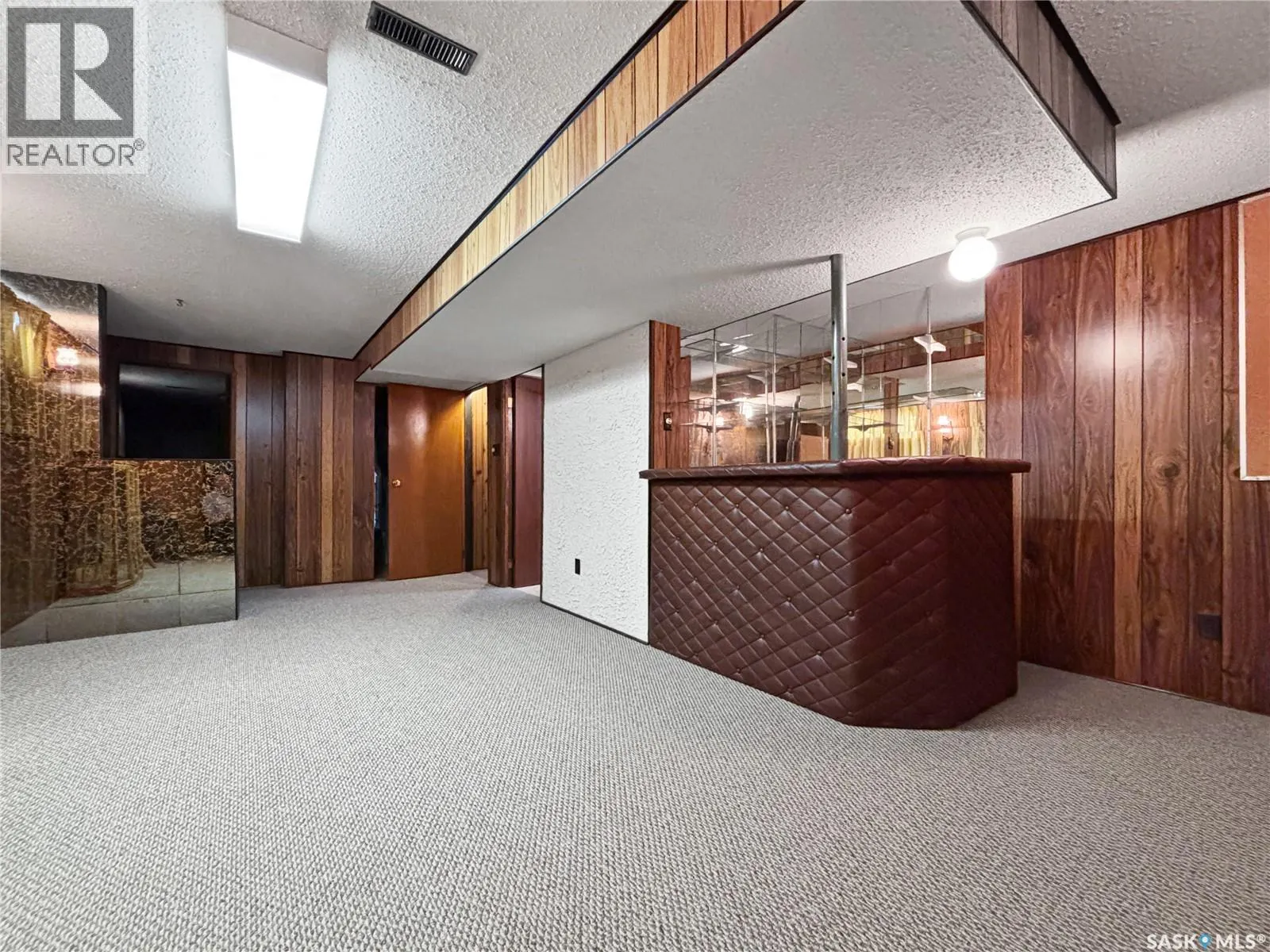 3213 33rd STREET W