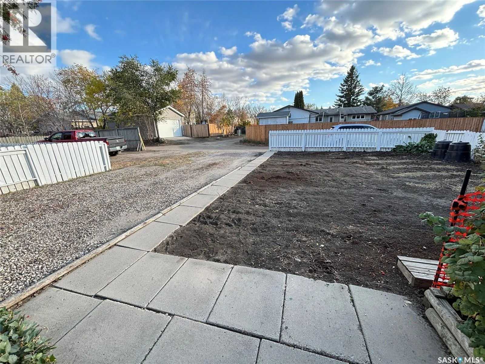 3213 33rd STREET W