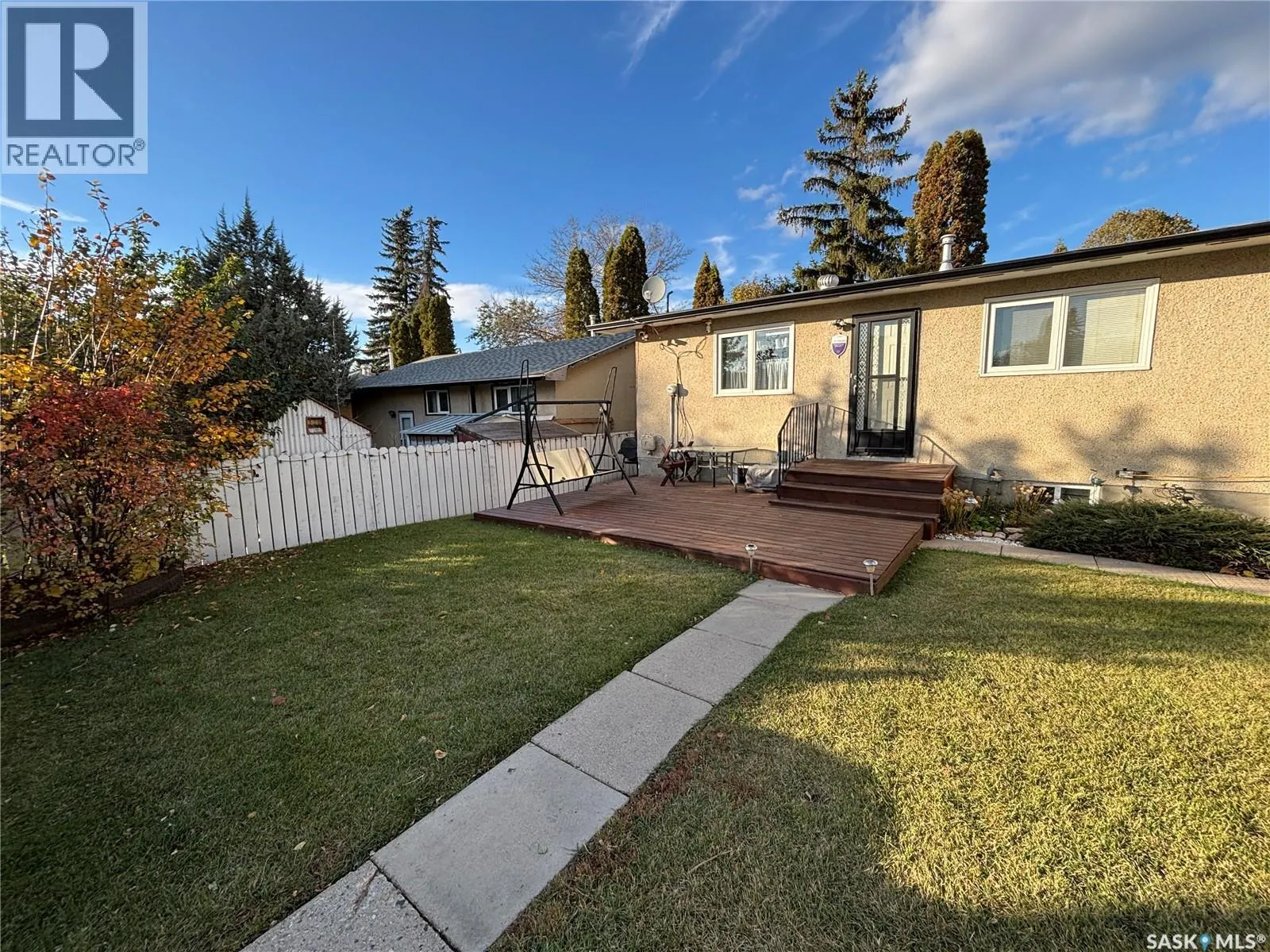 3213 33rd STREET W