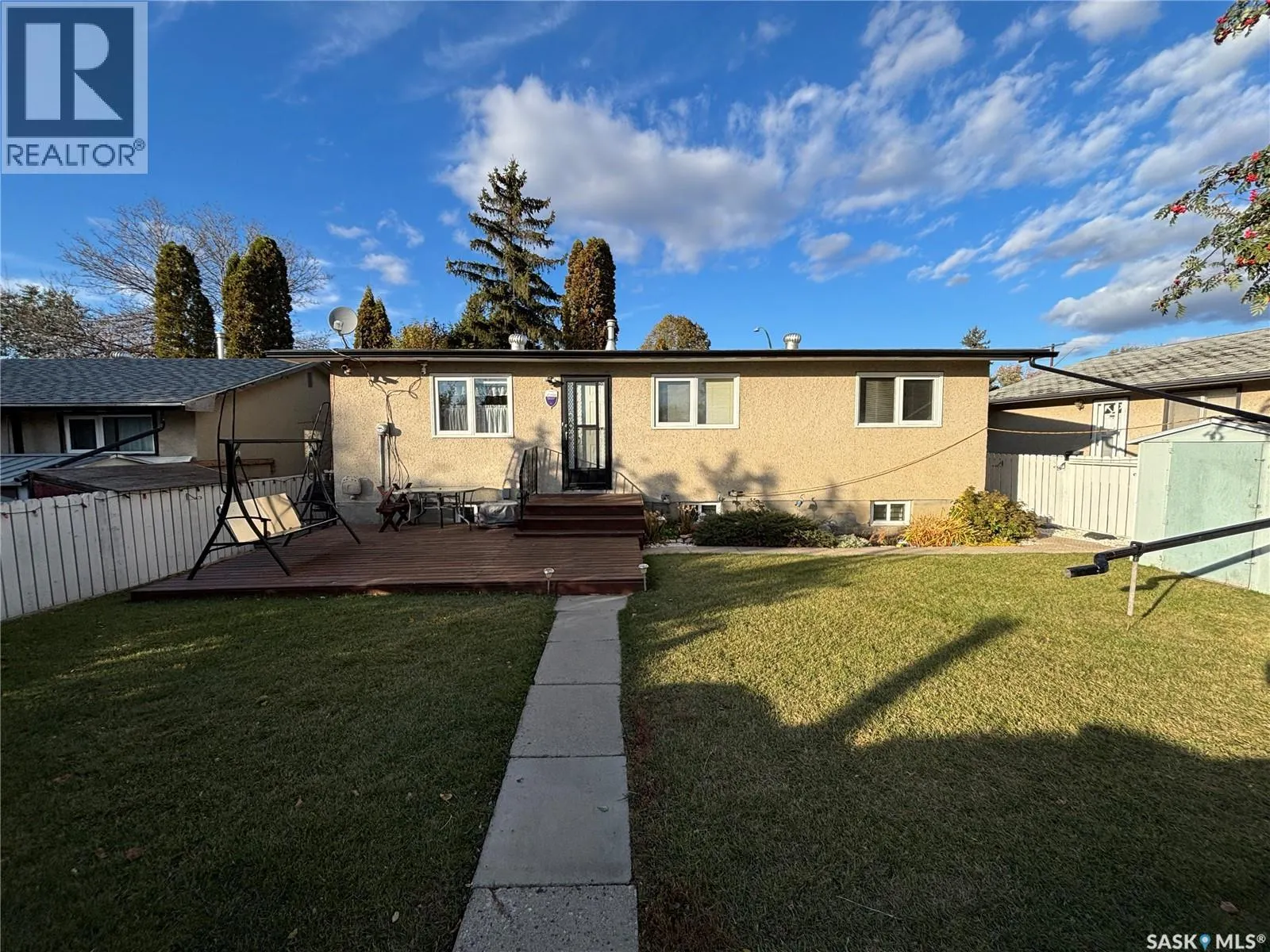 3213 33rd STREET W