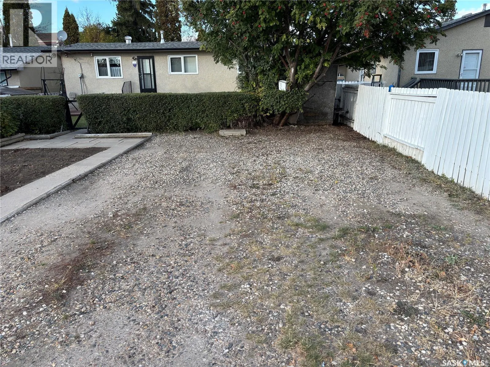 3213 33rd STREET W