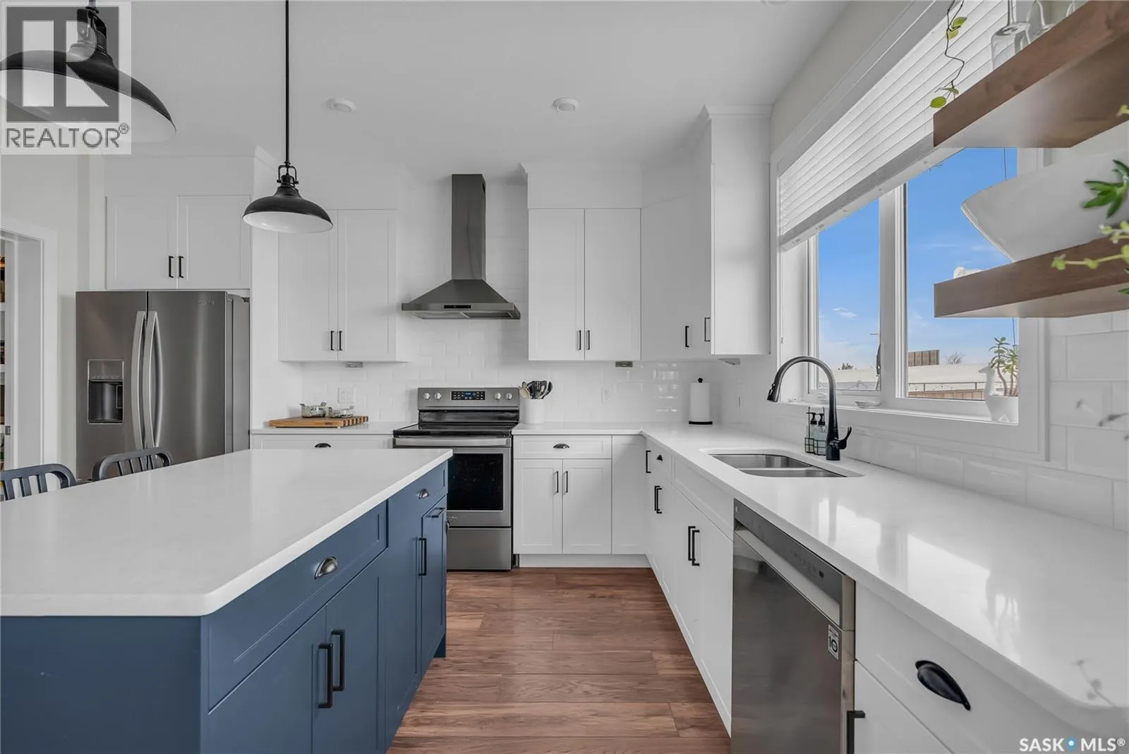 499 McFaull CRESCENT