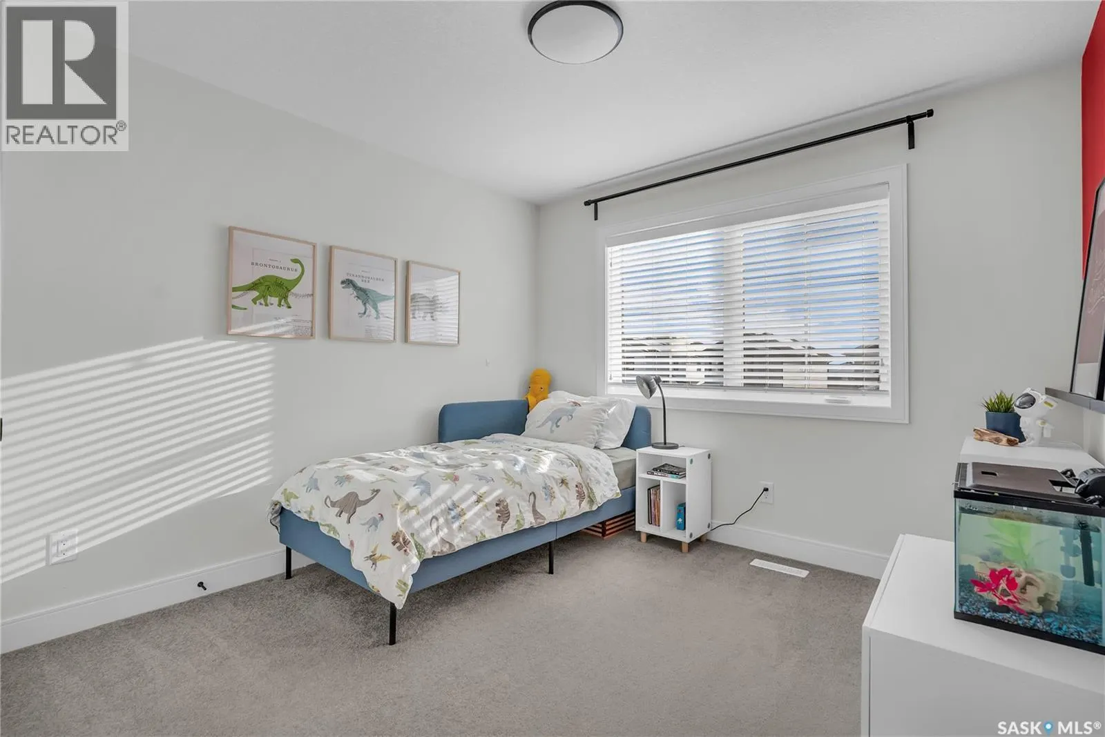 499 McFaull CRESCENT