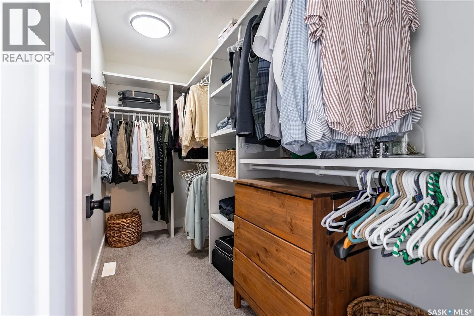 499 McFaull CRESCENT