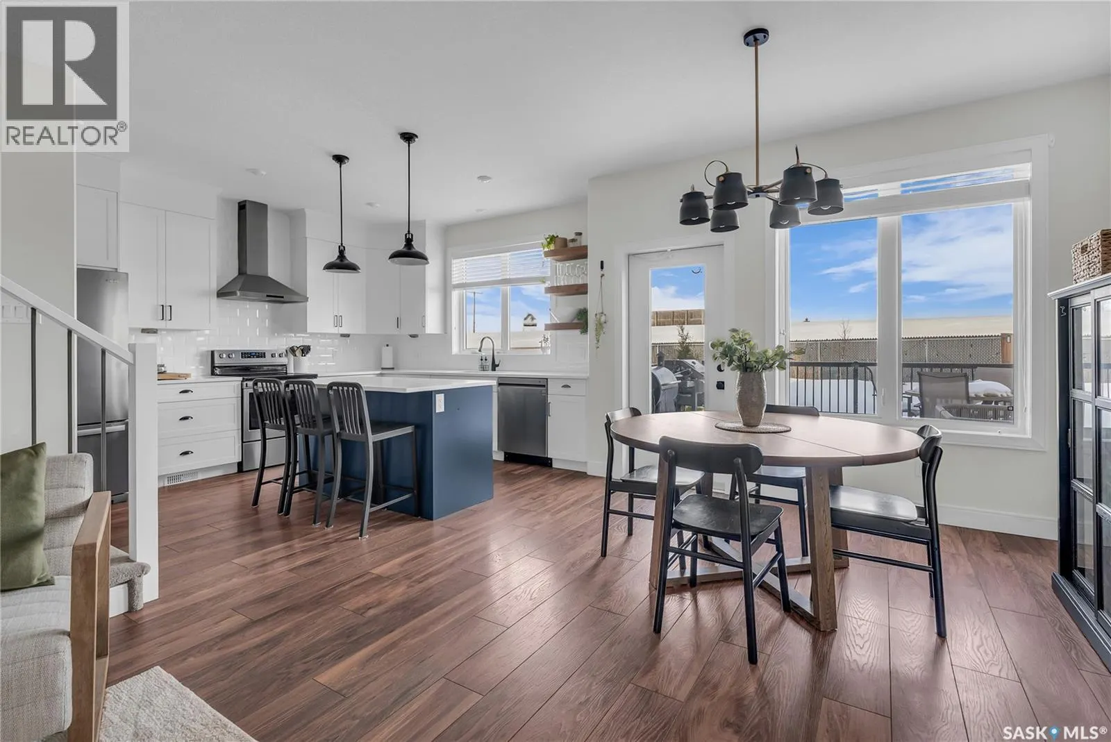 499 McFaull CRESCENT