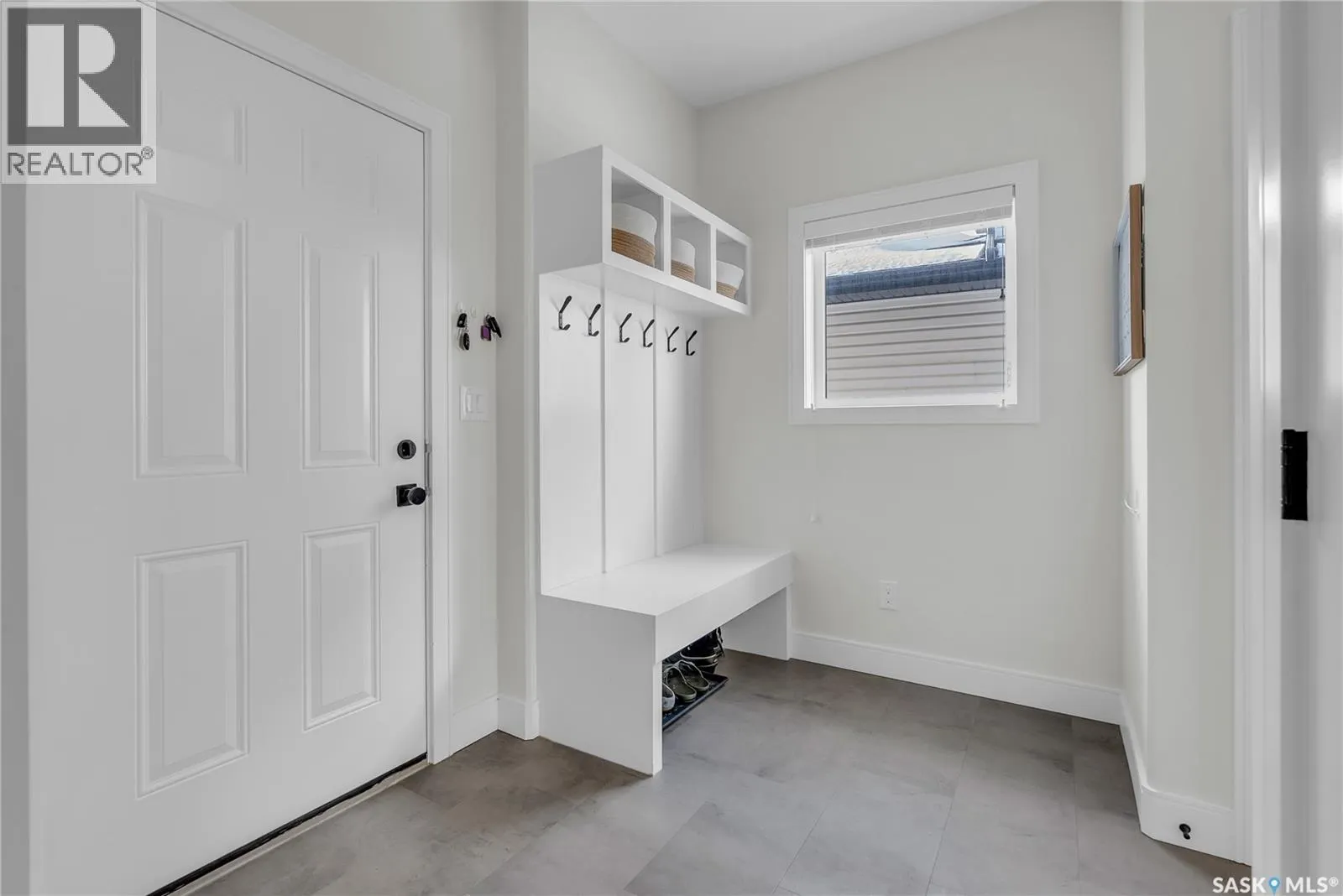 499 McFaull CRESCENT