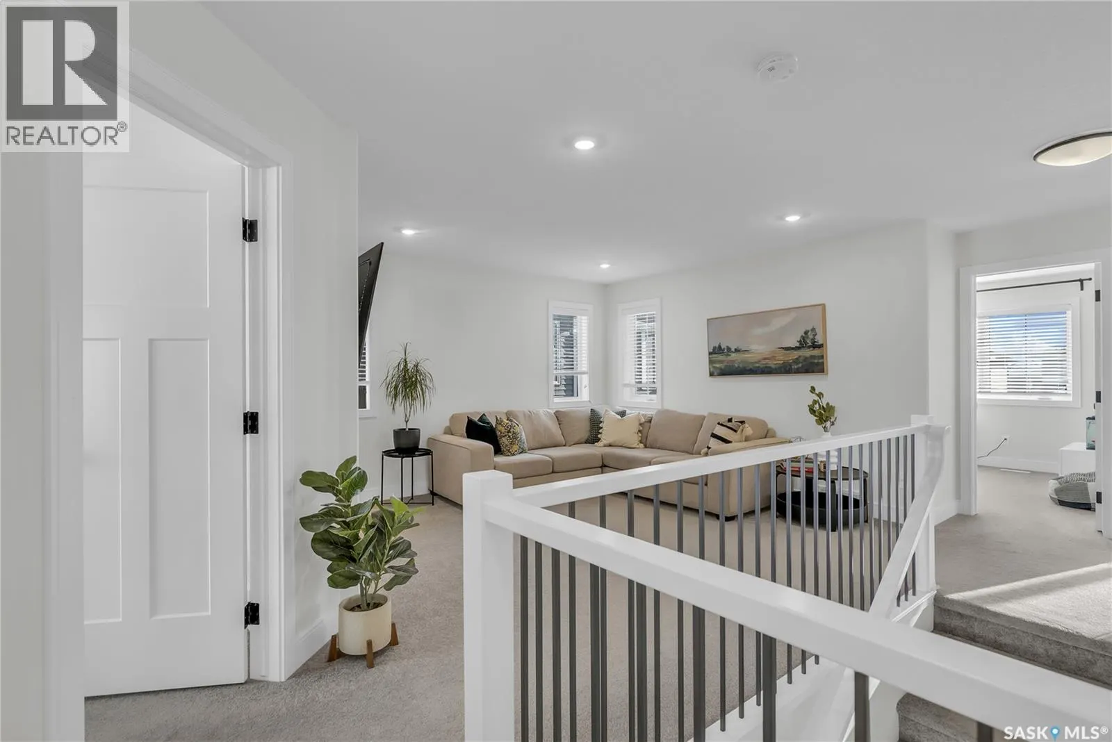 499 McFaull CRESCENT