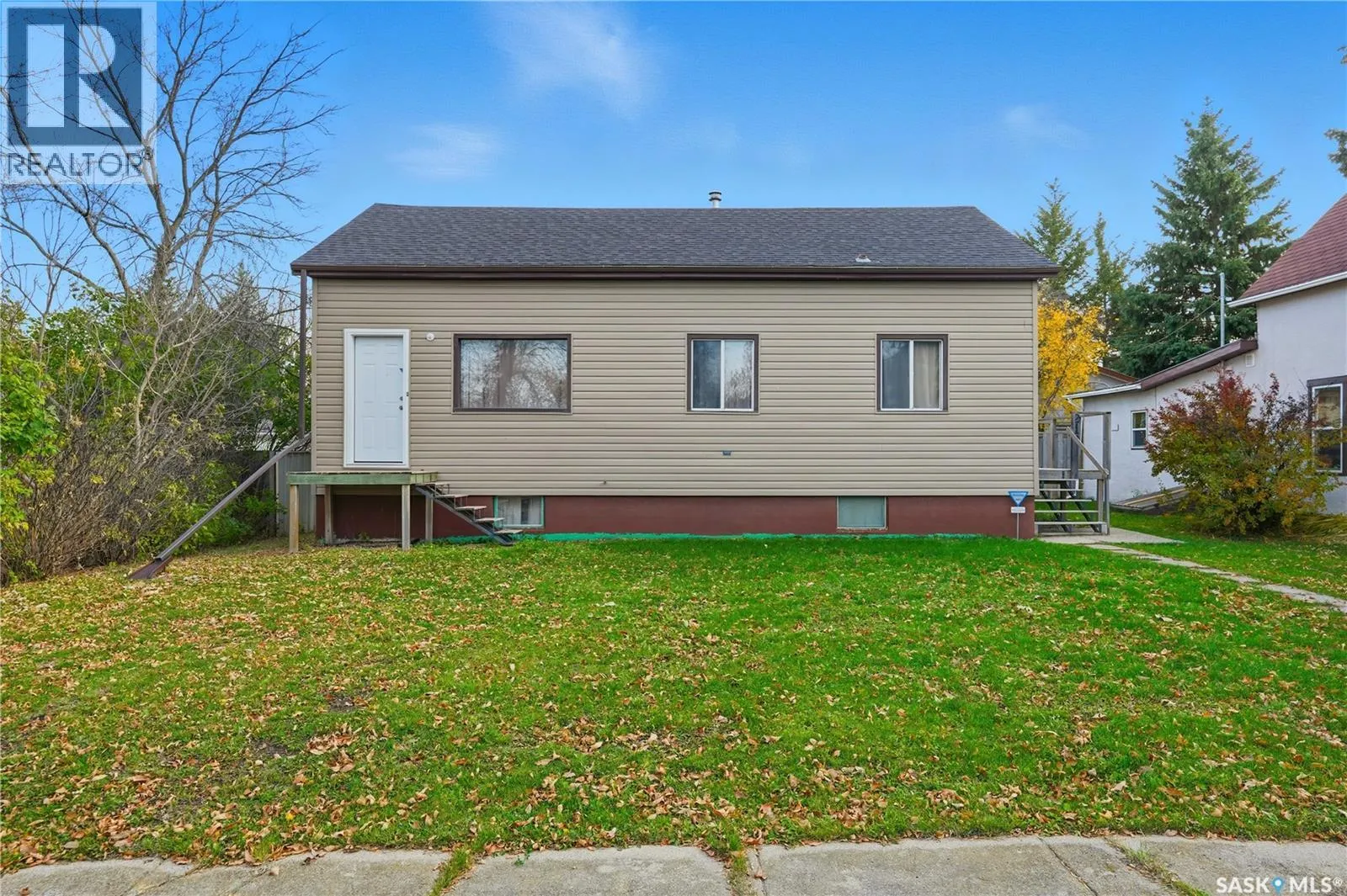 215 Campkin STREET