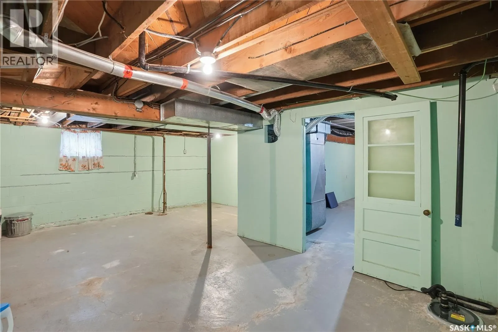 215 Campkin STREET