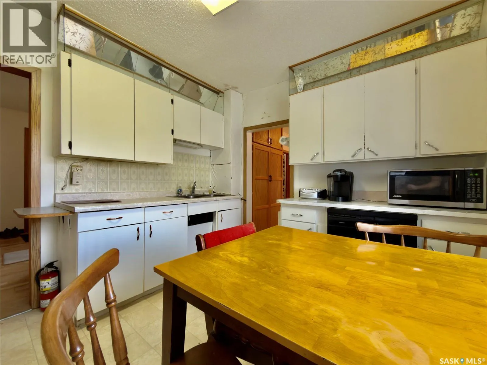 120 3rd AVENUE