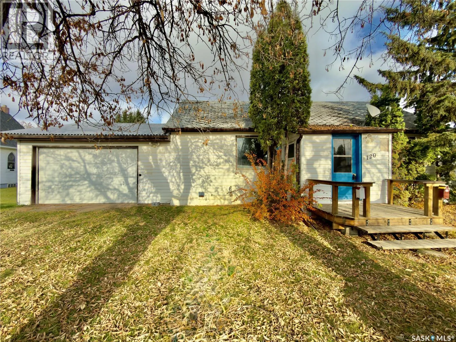 120 3rd AVENUE