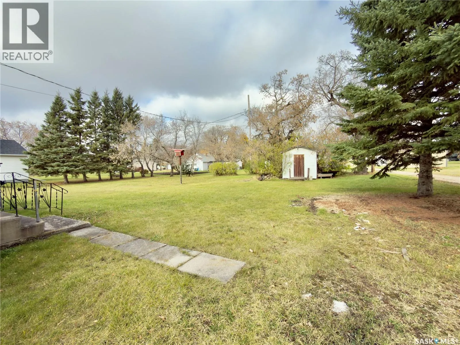 120 3rd AVENUE