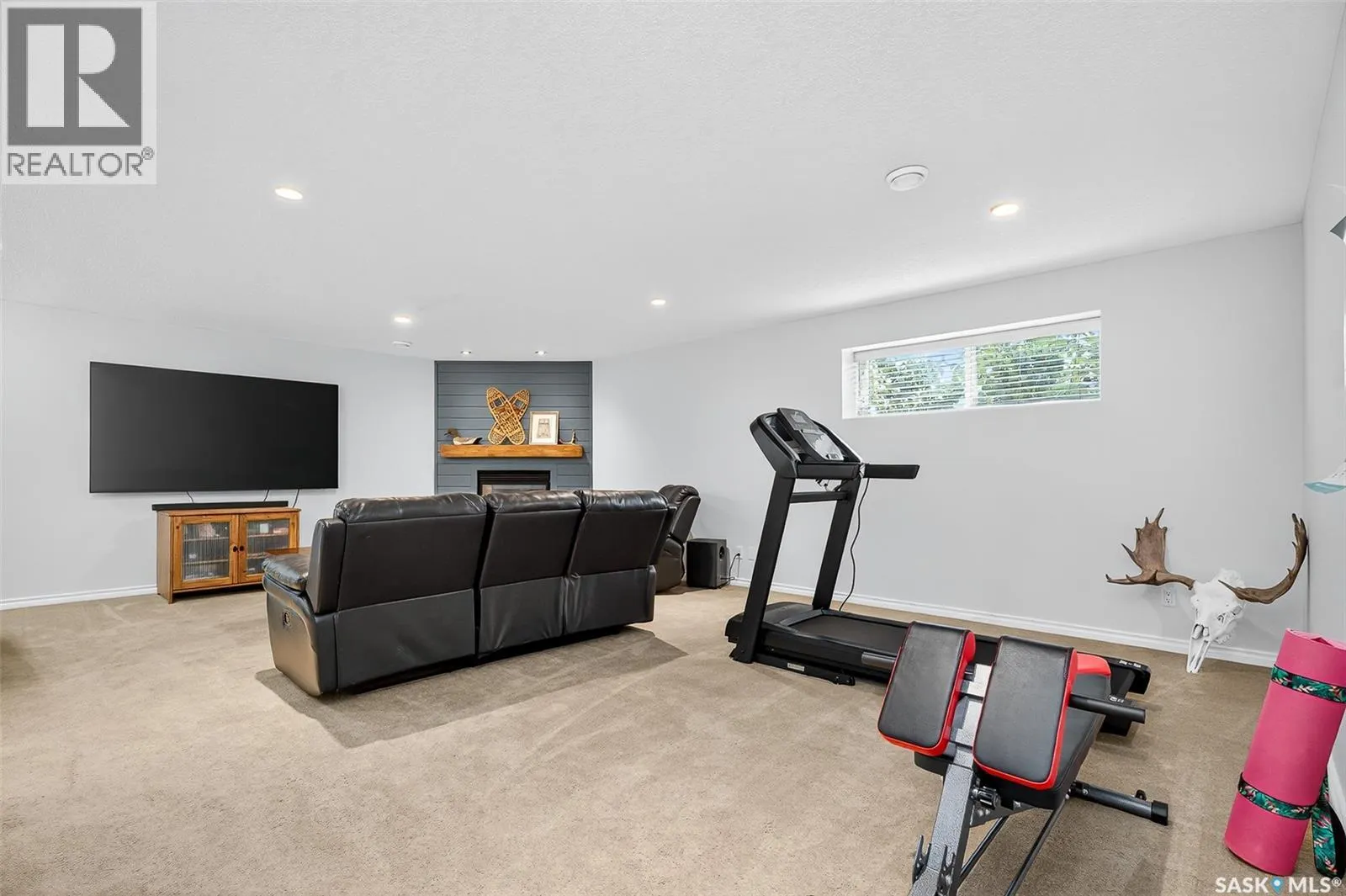 2 Belmont CRESCENT