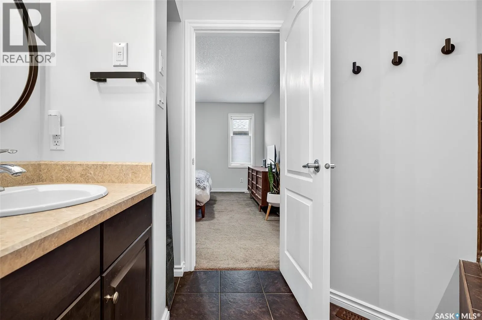 2 Belmont CRESCENT