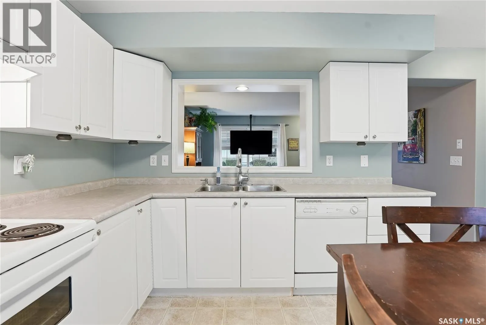 213 663 Beckett CRESCENT