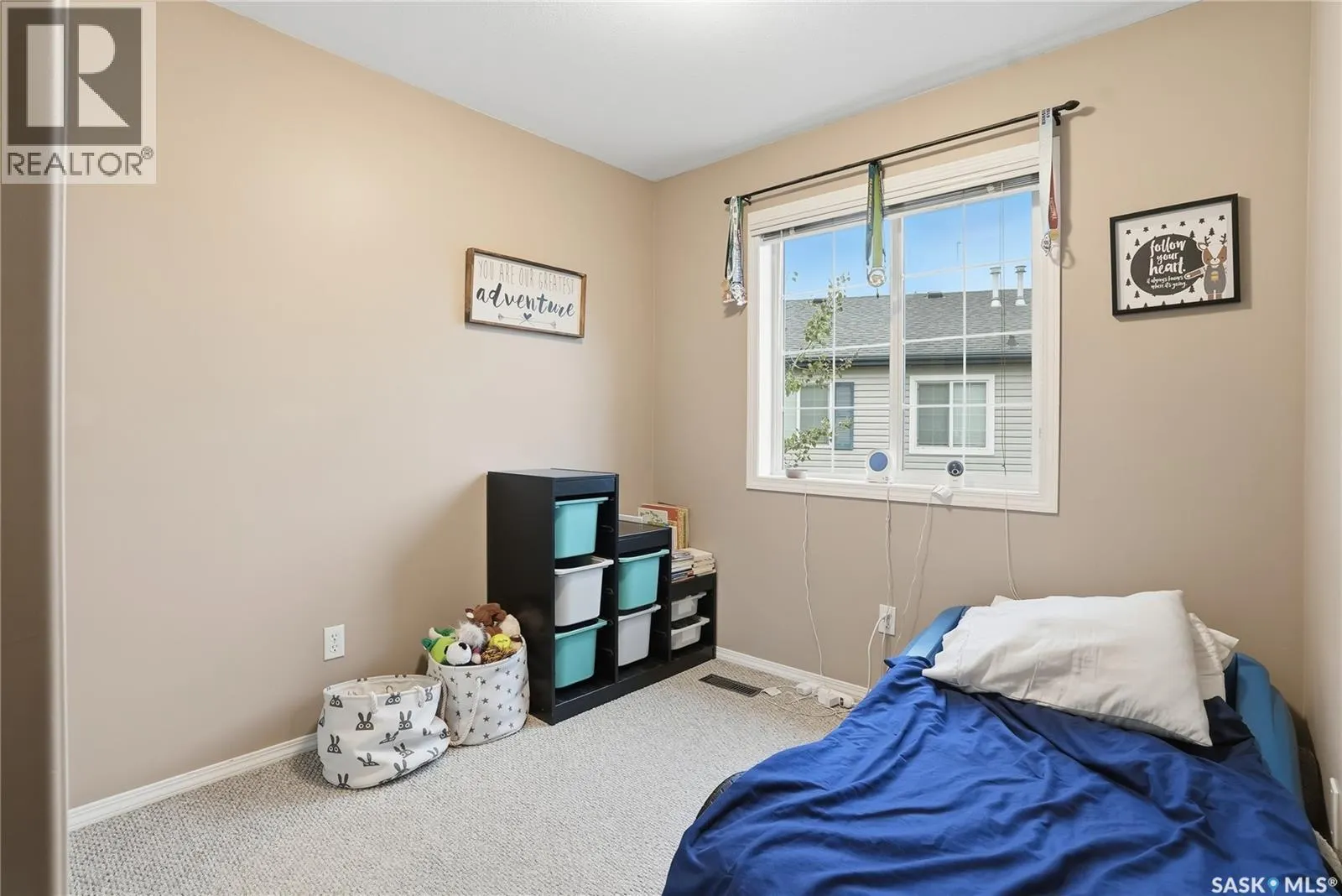 213 663 Beckett CRESCENT