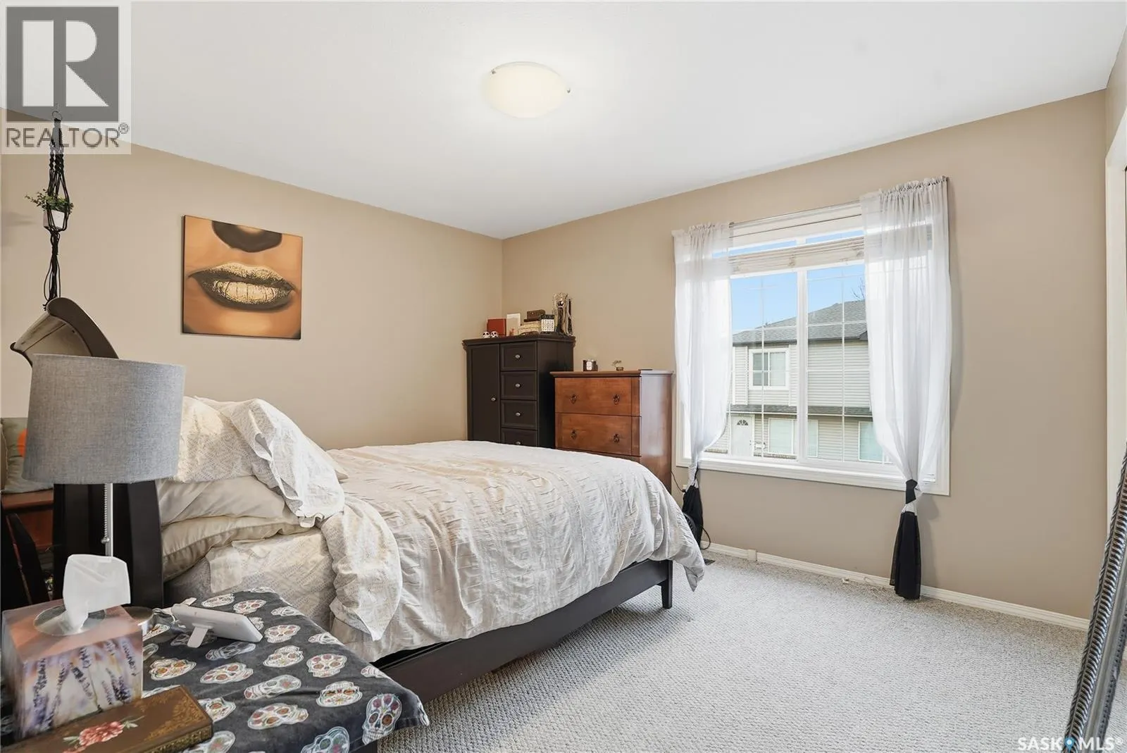 213 663 Beckett CRESCENT