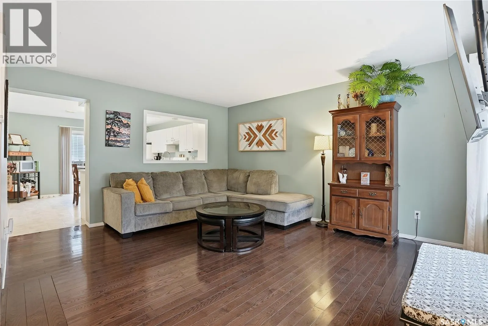 213 663 Beckett CRESCENT