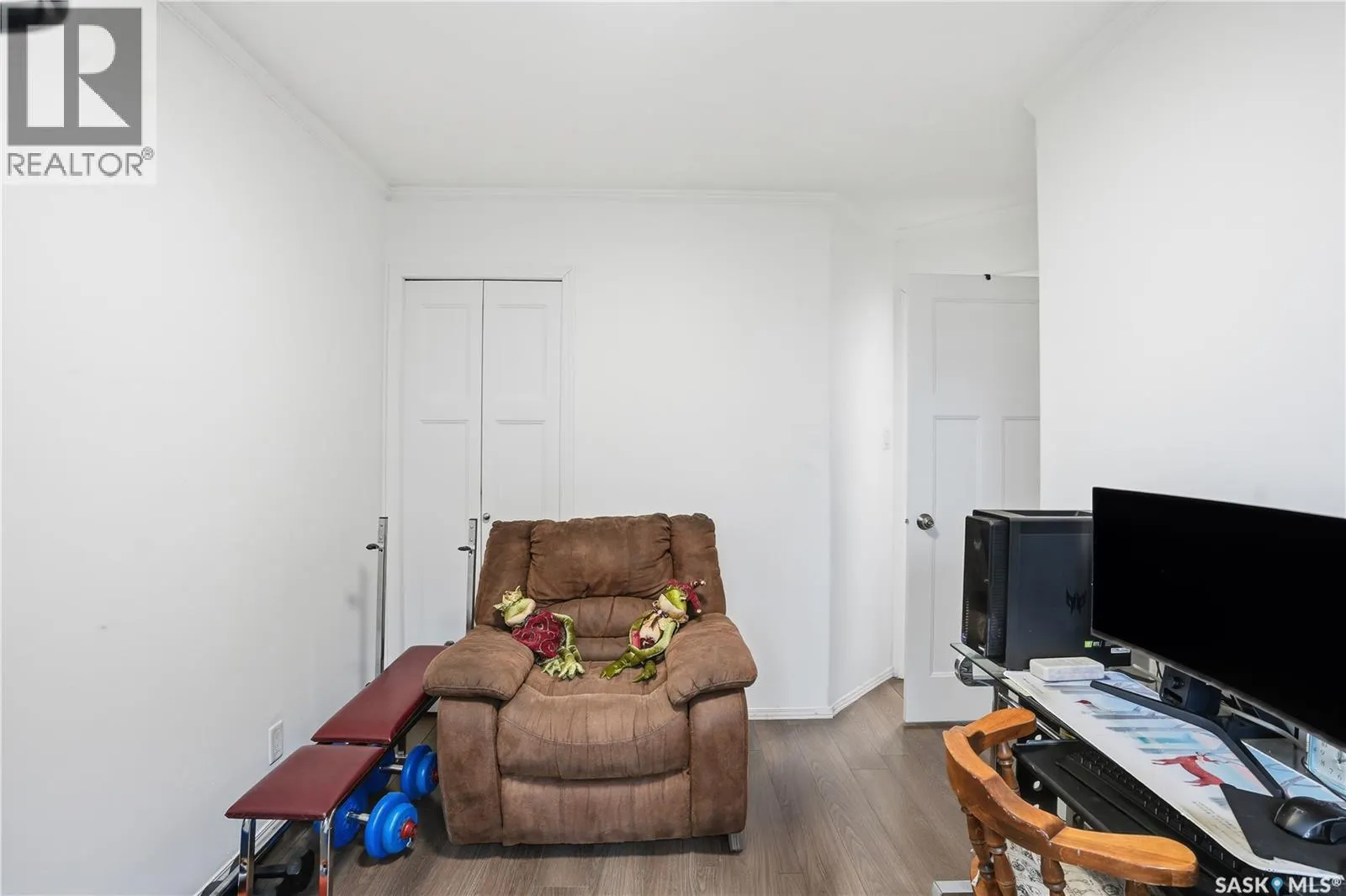 201 715 Hart ROAD