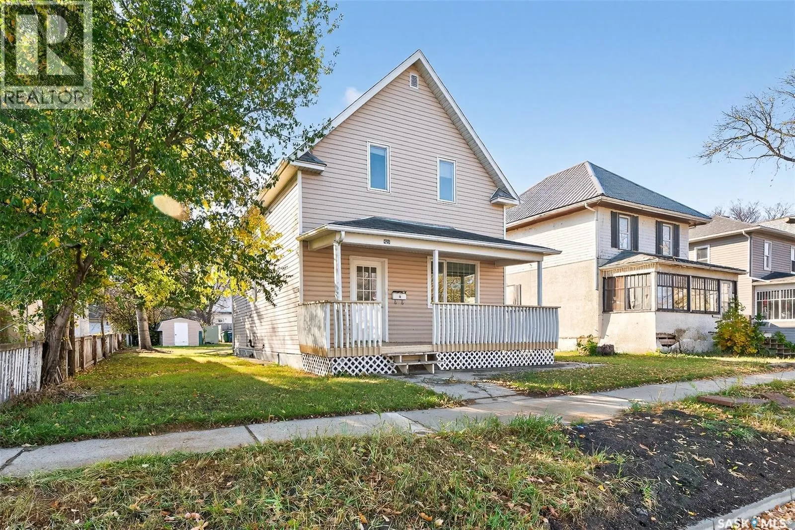 423 Coteau STREET W