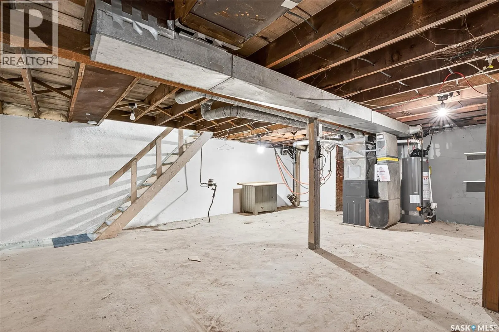 423 Coteau STREET W
