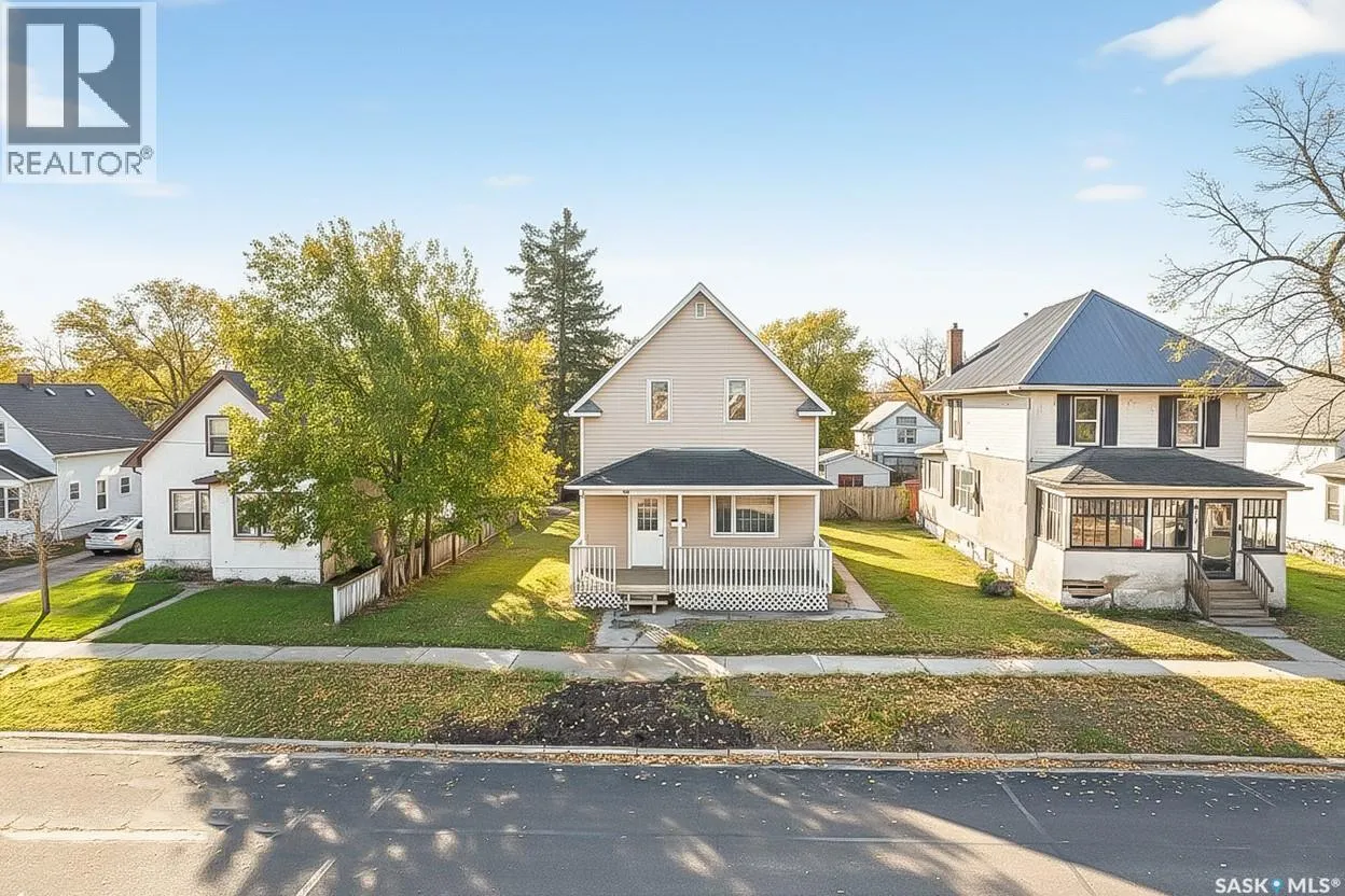 423 Coteau STREET W