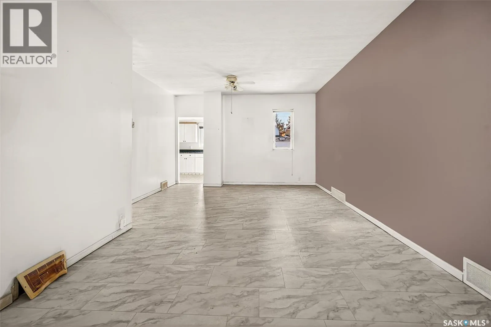 423 Coteau STREET W