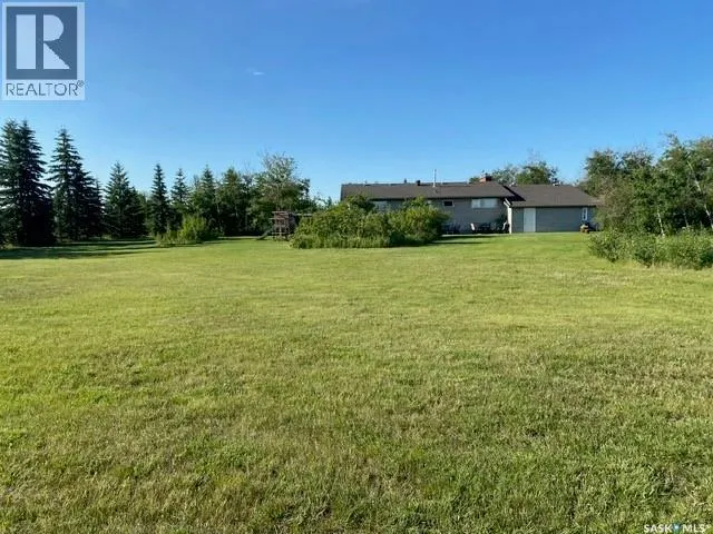 Haeusler Acreage