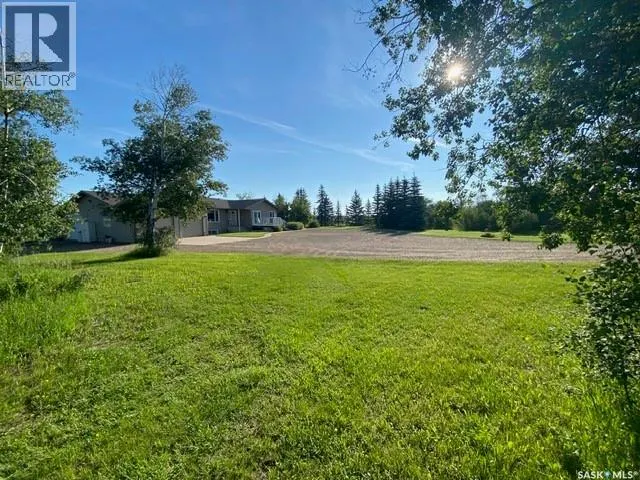 Haeusler Acreage