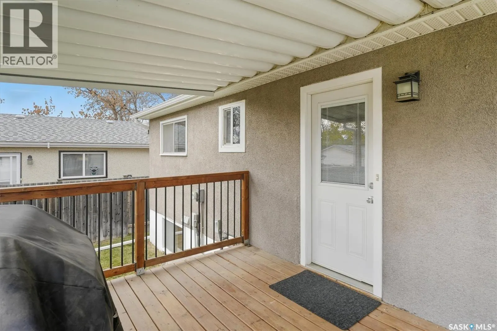 206 Western CRESCENT