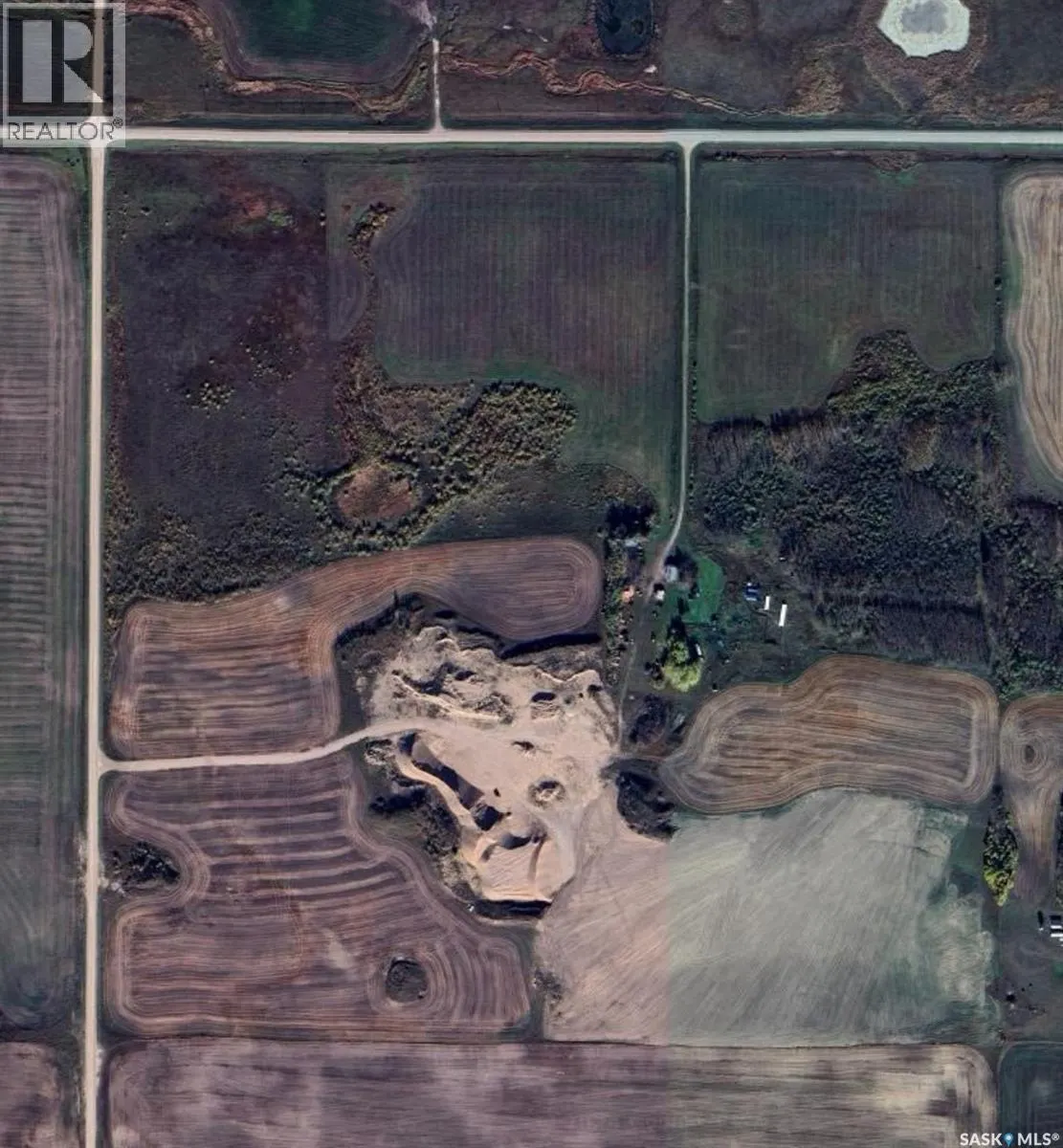 Pawluk Acreage