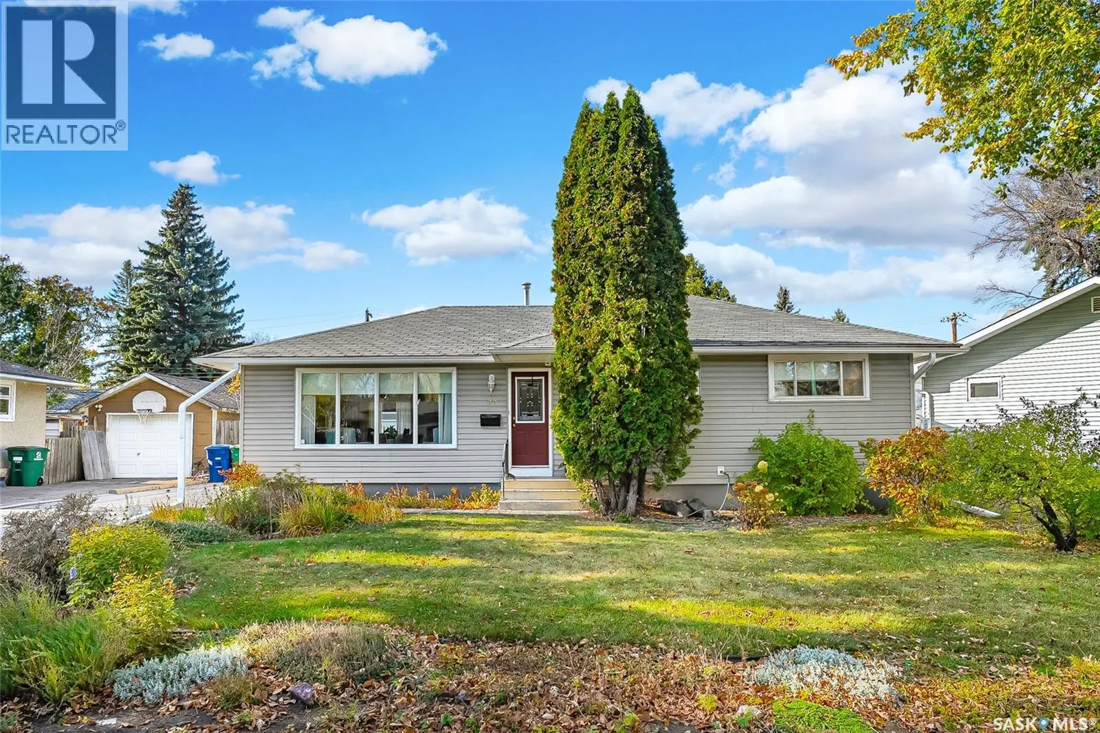 55 McAskill CRESCENT