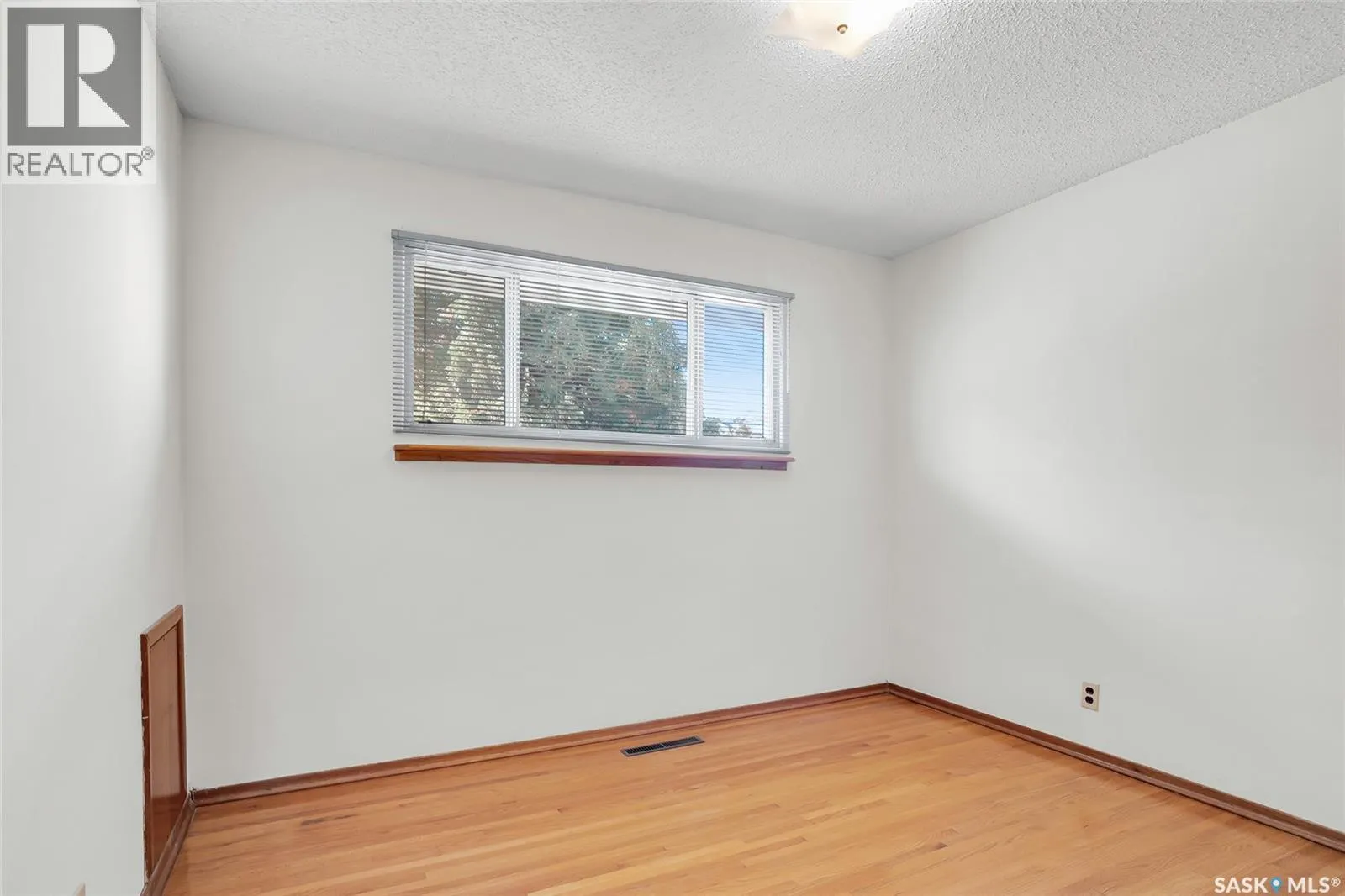 55 McAskill CRESCENT