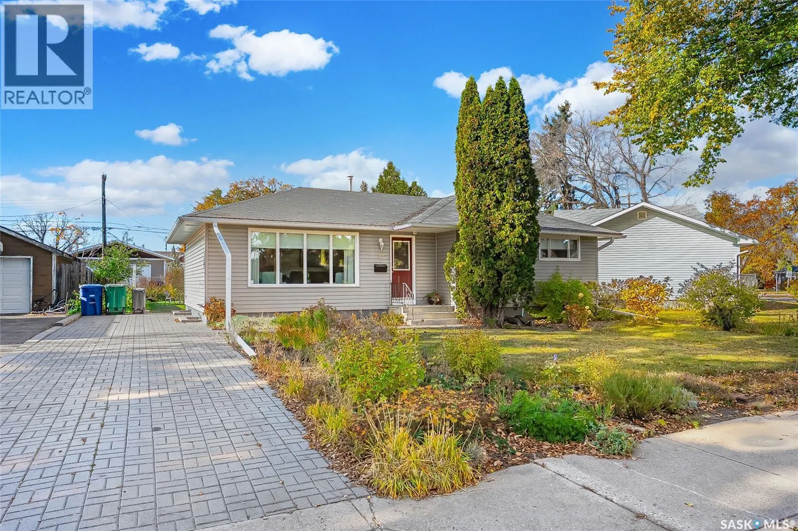 55 McAskill CRESCENT