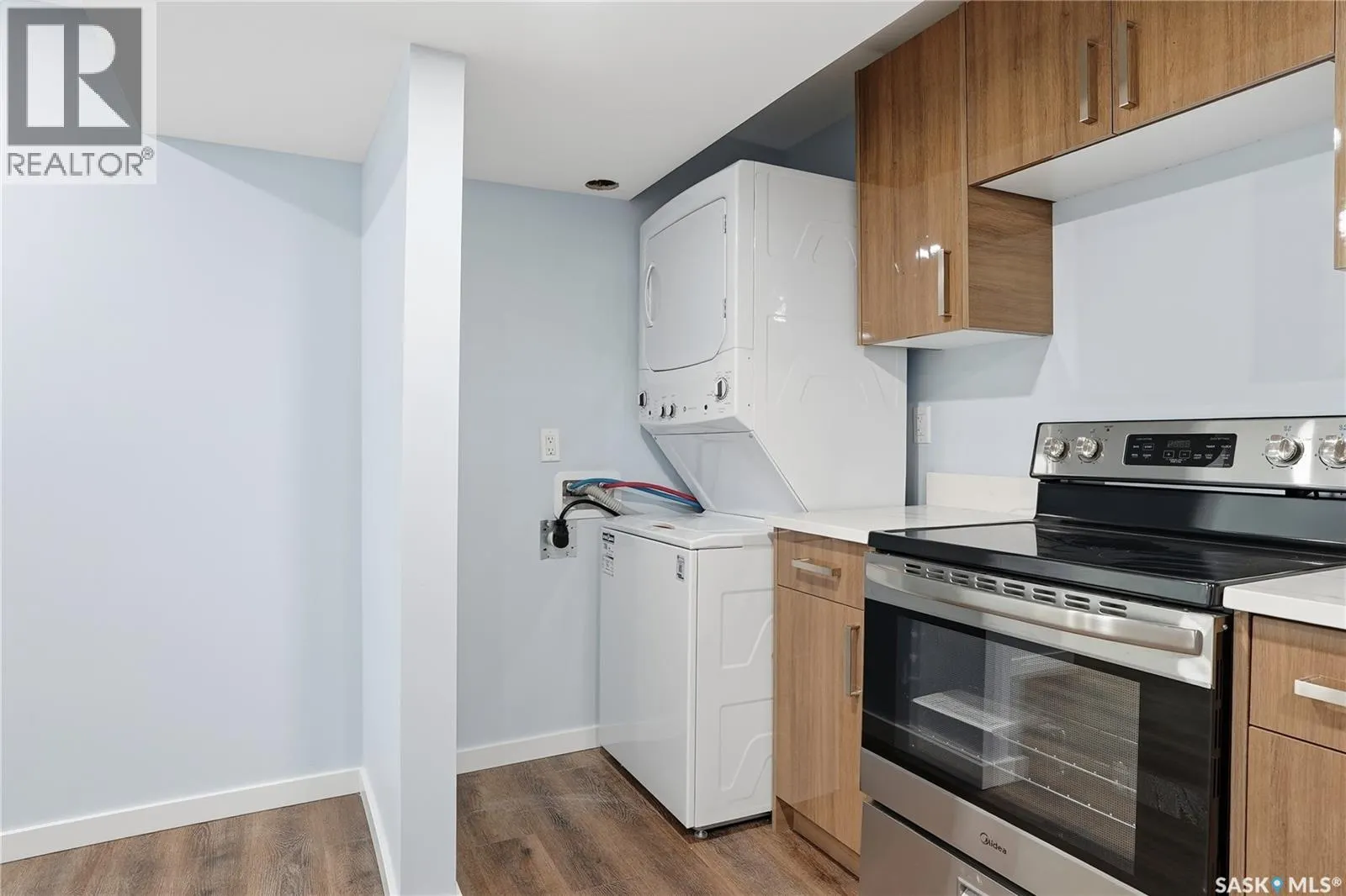 113 5th AVENUE N