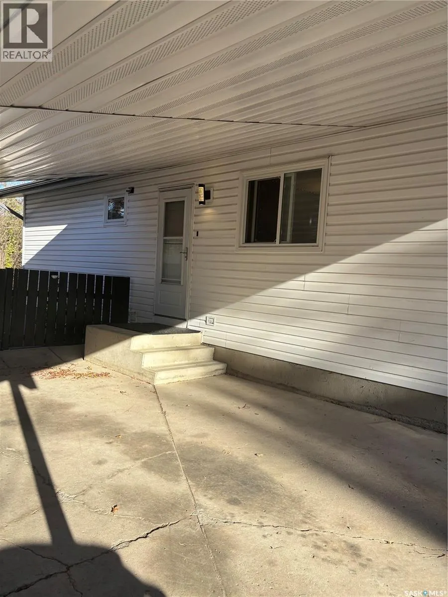 335 Avondale ROAD