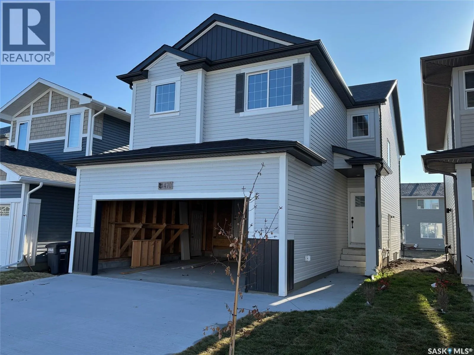 470 Doran CRESCENT