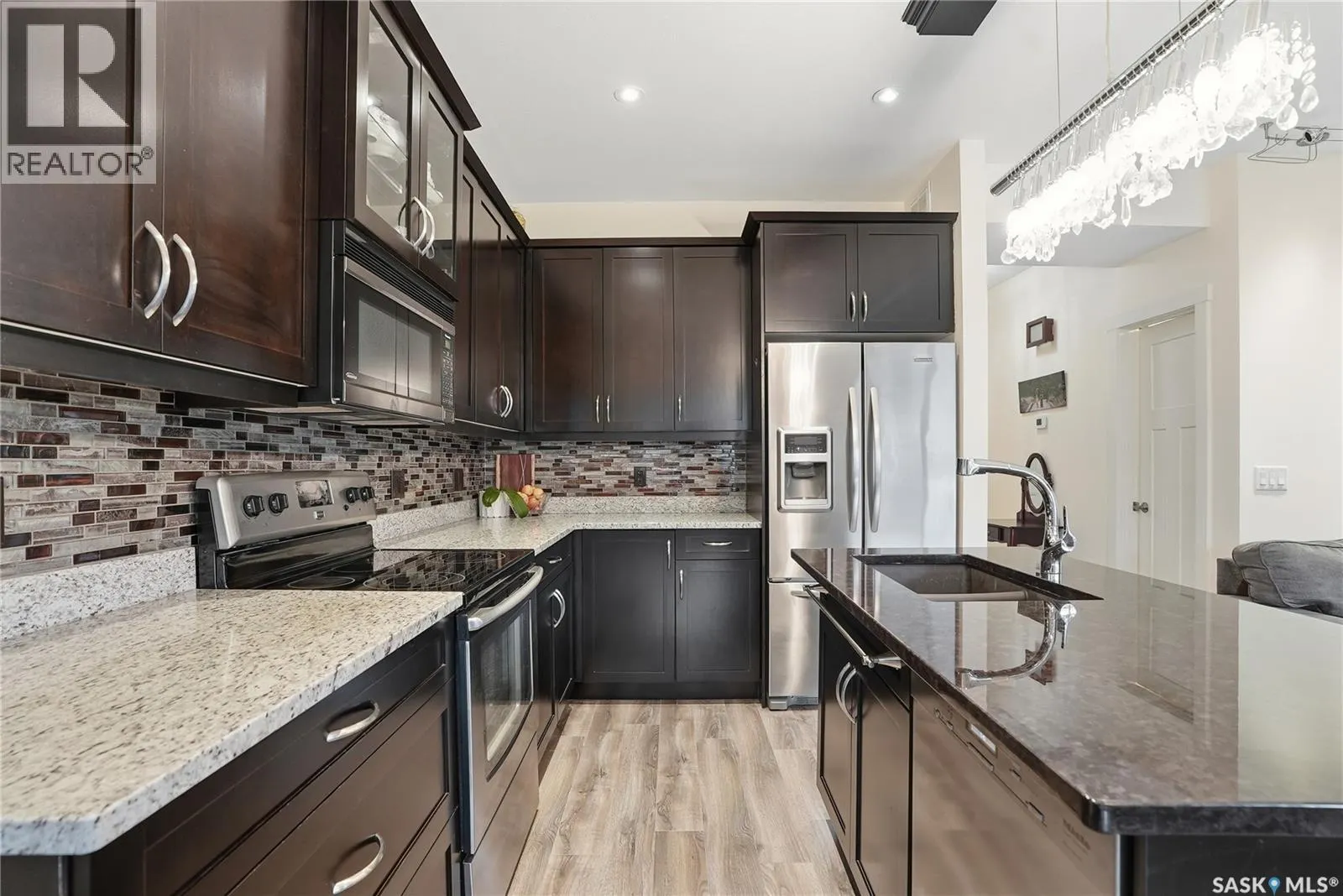 165 115 Shepherd CRESCENT