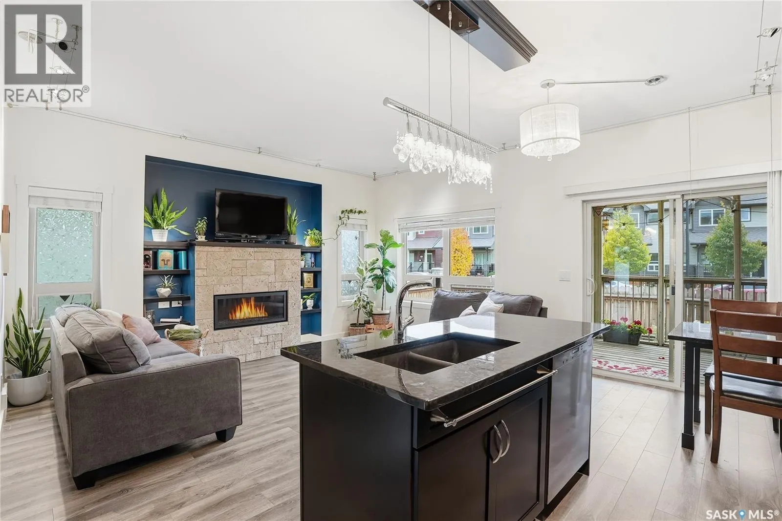 165 115 Shepherd CRESCENT
