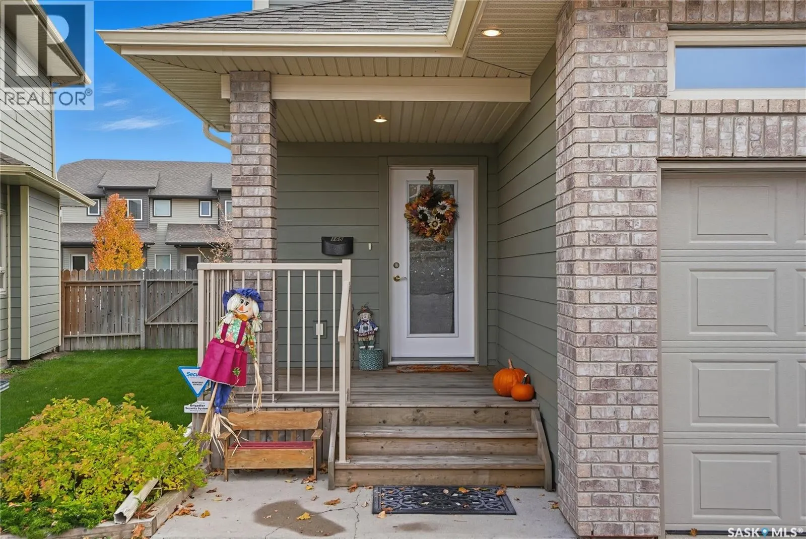 165 115 Shepherd CRESCENT