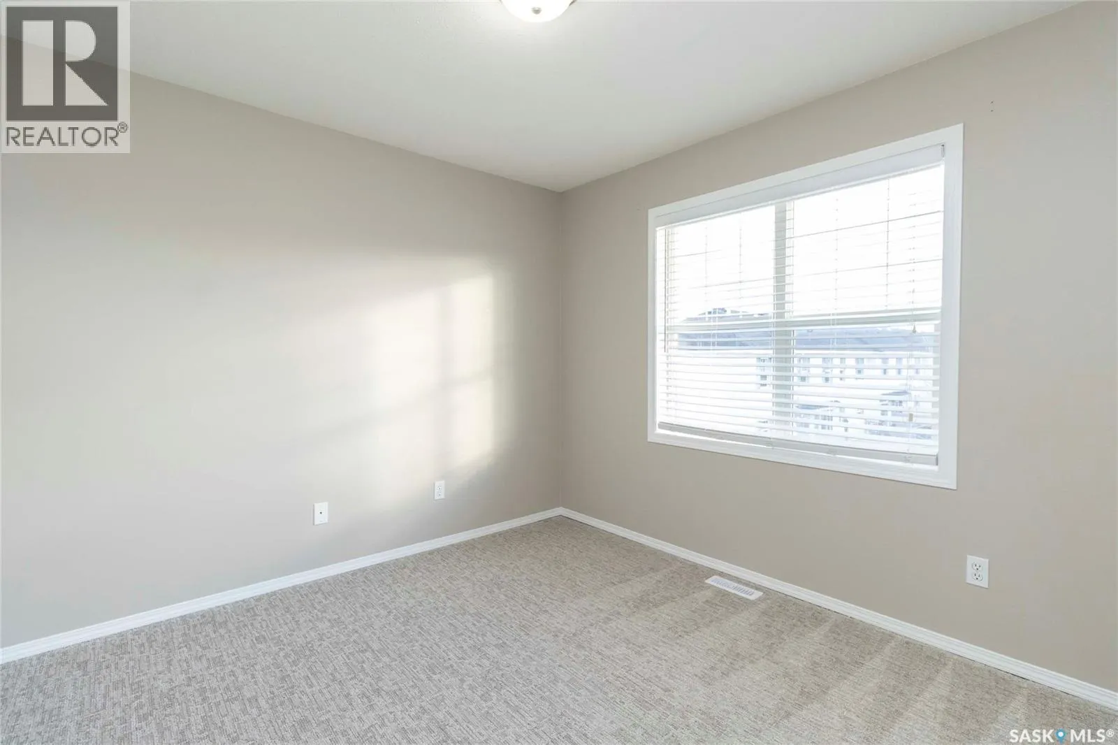 30 203 Herold TERRACE